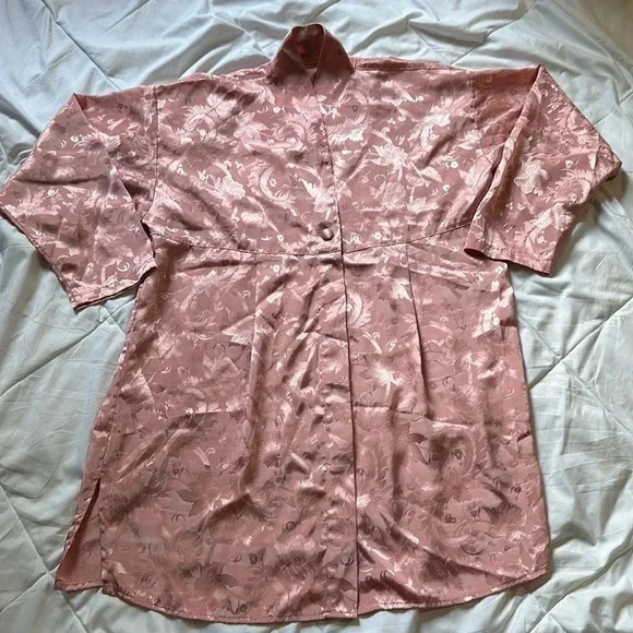 Victoria Secret gold label vintage pink sleep shirt/dress size M/L - Picture 2 of 6